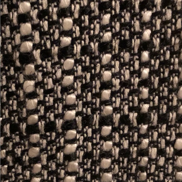 Coat; EUC; The Limited; Black, & White; Size Medium - Picture 13 of 16